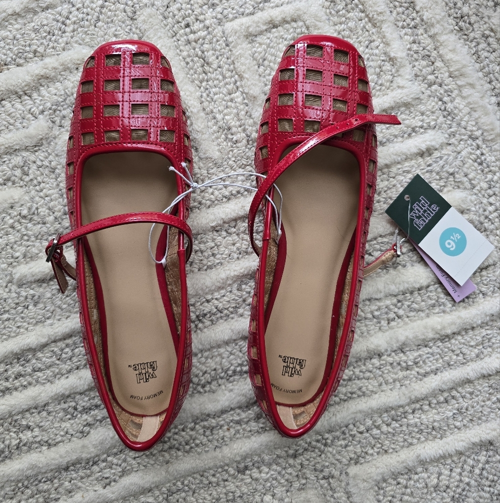 wild fable Red Woven Patent Mary Jane Flats